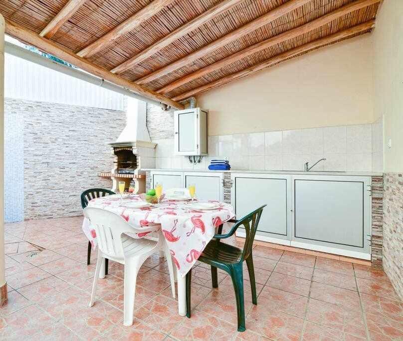 Apartamento com pátio Algoz Exterior foto